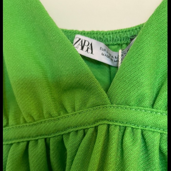 Zara Green Flare V Neck Tank Blouse - Picture 4 of 5